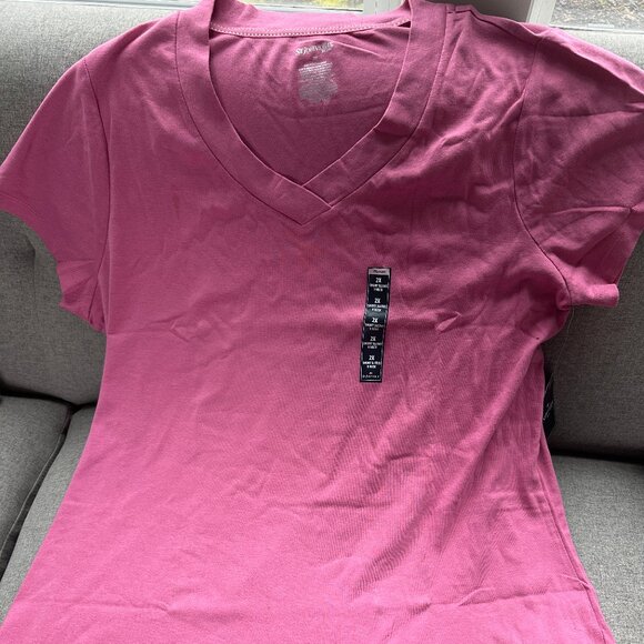 New ! Women’s St.John's Bay Pink T-Shirt, 100% Cotton size 2X - Picture 1 of 3
